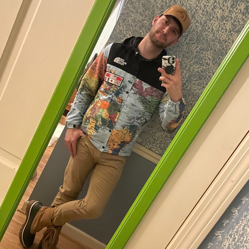 Meet your Posher, Kam